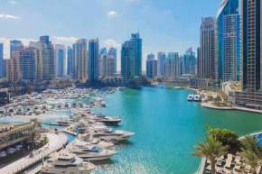 Spacious 2 bedroom unit with full Marina view